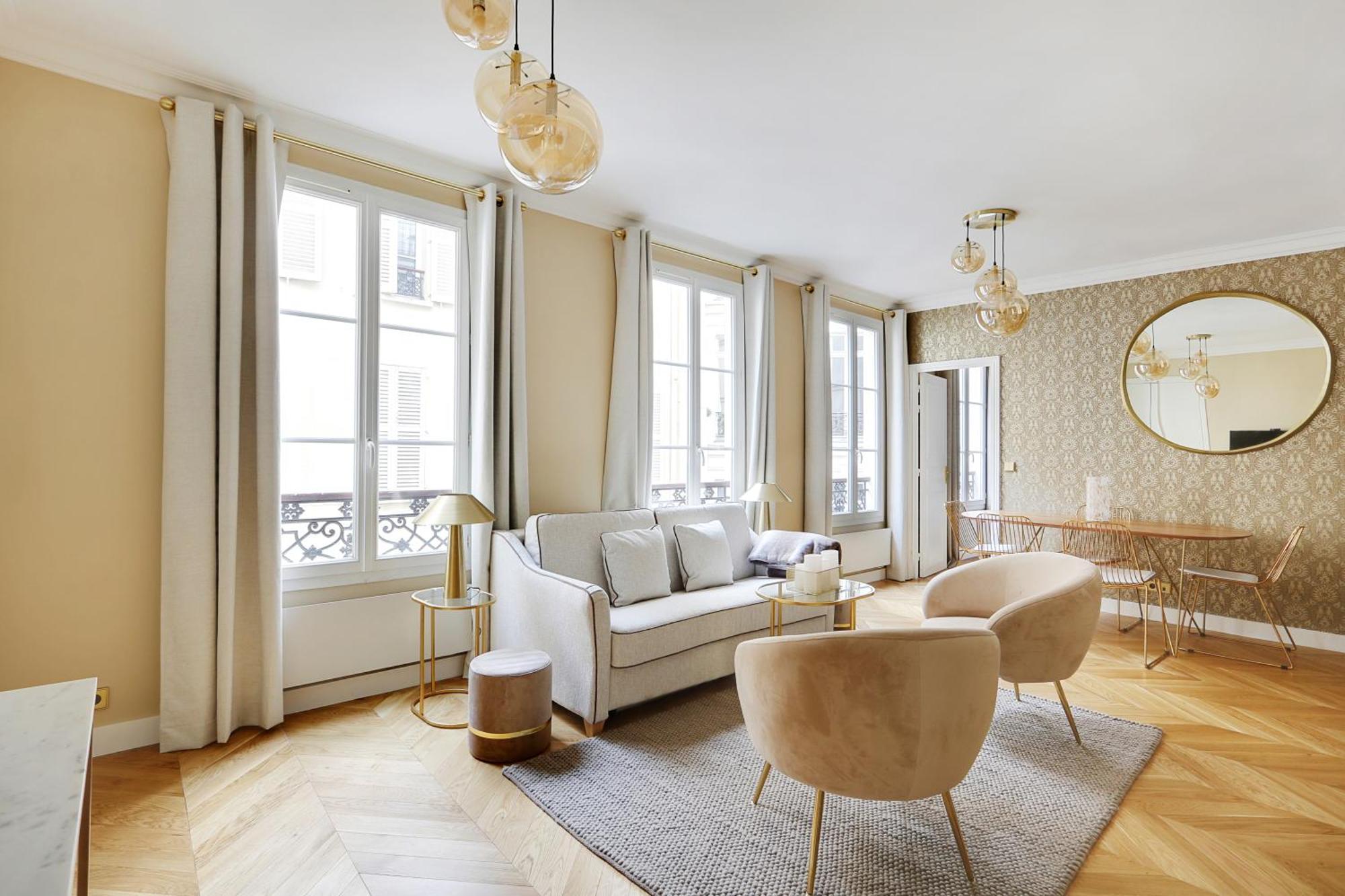 Pick A Flat'S Apartments In Opera Saint Lazarre - Rue De L'Isly Paris Exterior photo