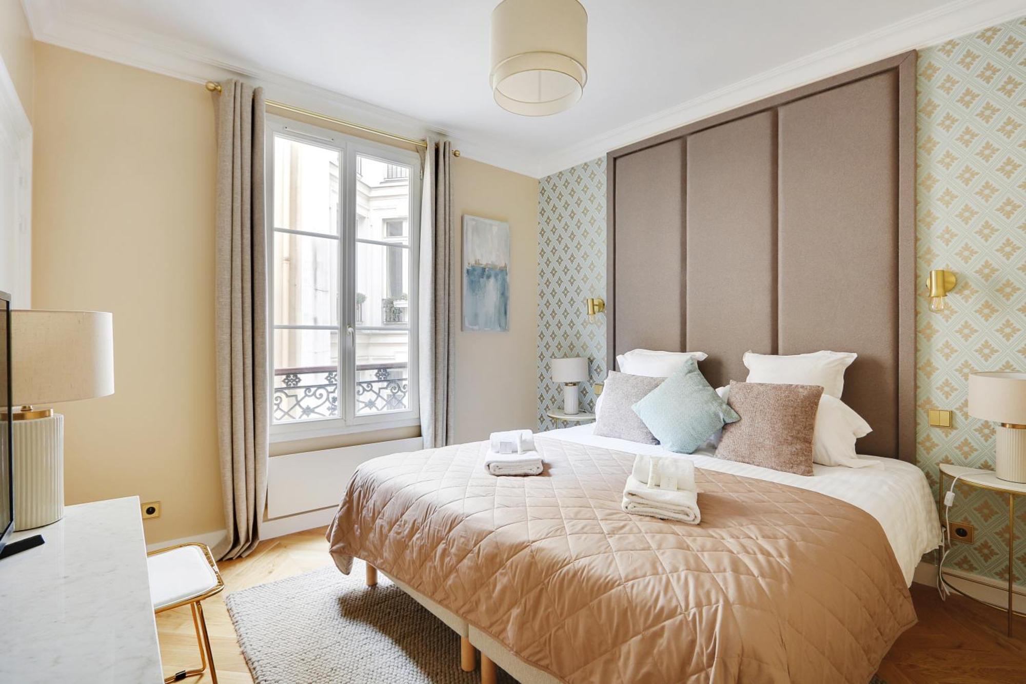 Pick A Flat'S Apartments In Opera Saint Lazarre - Rue De L'Isly Paris Exterior photo